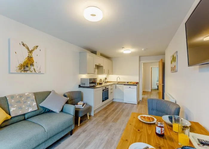 2 Bed In Brockenhurst 78728