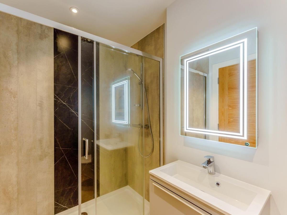 2 Bed In 78728 Holiday home